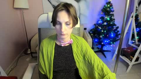 Aurora online show from 01/02/25, 03:05