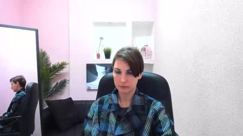 Aurora online show from 03/11/25, 03:23