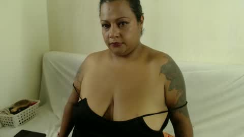 Aurora online show from 04/19/26, 06:10