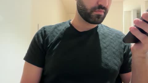 Snapshot of aussie099 chatting on 12/01/25, 11:26 aussie099 online show from 12/01/25, 11:26