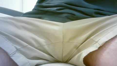 Snapshot of aussie5892 chatting on 01/29/25, 08:51 Justin online show from 01/29/25, 08:51