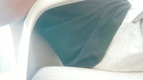 Snapshot of aussie5892 chatting on 03/12/25, 07:13 Justin online show from 03/12/25, 07:13