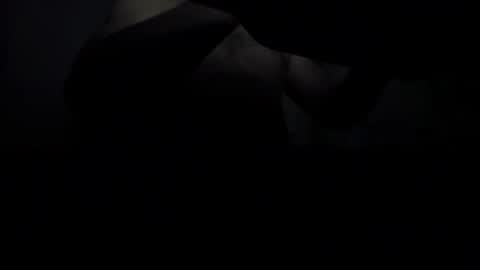 Snapshot of aussie_cock1142 chatting on 10/15/25, 01:00 aussie_cock1142 online show from 10/15/25, 01:00