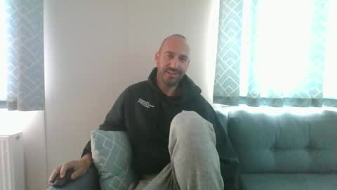 Snapshot of aussie_cock1986 chatting on 06/05/26, 09:48 aussie_cock1986 online show from 06/05/26, 09:48