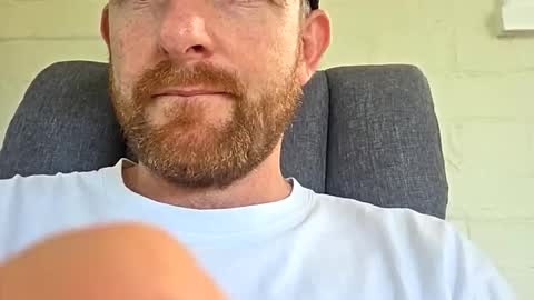 Snapshot of aussie_dadbod6969 chatting on 05/27/26, 02:41 aussie_dadbod6969 online show from 05/27/26, 02:41