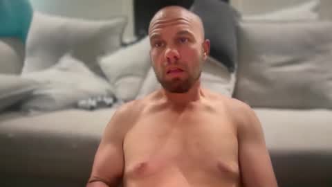 aussieboycal online show from 04/02/26, 11:19