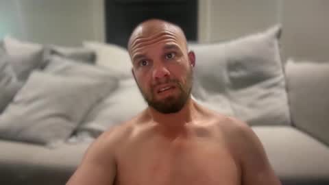 aussieboycal online show from 04/08/26, 11:32