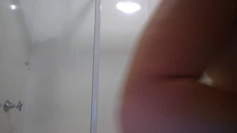 Snapshot of aussielovingxxx chatting on 12/03/24, 09:11 Milf4u online show from 12/03/24, 09:11