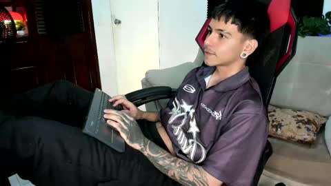 Austin online show from 04/15/26, 07:58