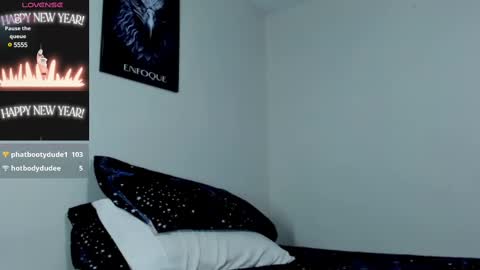 AustinTorres  online show from 02/20/25, 05:44