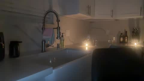 Auntumnfalls online show from 11/15/25, 12:02