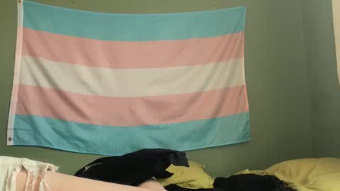 Autumn Loves You online show from 03/21/26, 07:06