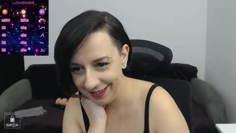 AutumnOpal online show from 11/11/25, 11:05