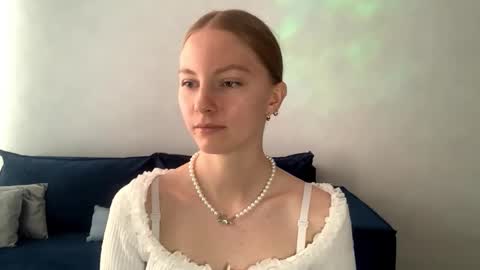 Annie online show from 09/11/25, 07:30