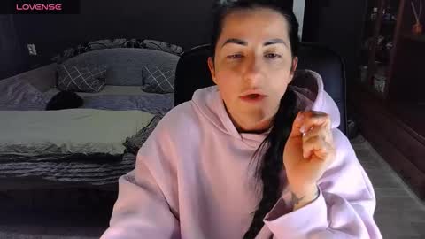 Snapshot of ava__doll chatting on 02/10/26, 02:21 Ava online show from 02/10/26, 02:21