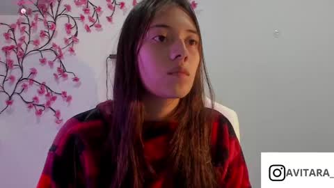 Snapshot of ava_broown chatting on 04/28/26, 01:59 online show from 04/28/26, 01:59