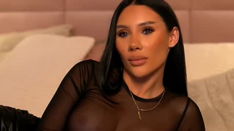 Ava online show from 03/25/26, 01:55