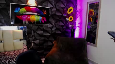 Snapshot of ava_jhonsson chatting on 12/20/24, 03:10 ava online show from 12/20/24, 03:10