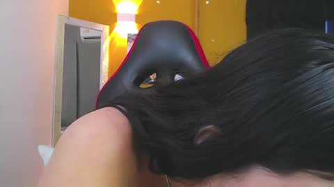 Snapshot of ava_jhonsson chatting on 02/10/25, 05:30 ava online show from 02/10/25, 05:30