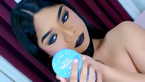 Ava online show from 10/23/25, 09:41