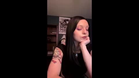 Snapshot of ava_mack chatting on 06/06/26, 02:05 Ava Mack online show from 06/06/26, 02:05