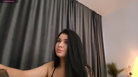 Snapshot of ava_monroee chatting on 05/14/26, 05:36 Ava online show from 05/14/26, 05:36