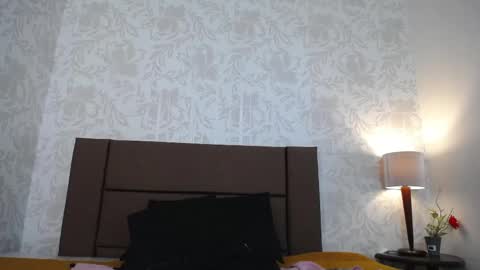 Ava  online show from 04/21/26, 01:42