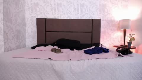 Ava  online show from 05/16/26, 07:23