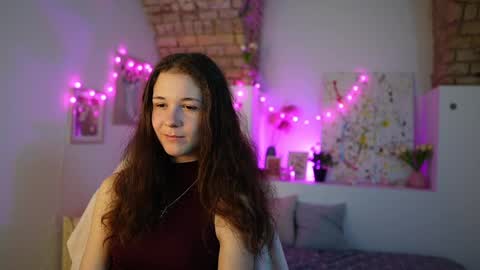 ava taylor18 online show from 12/10/24, 02:39