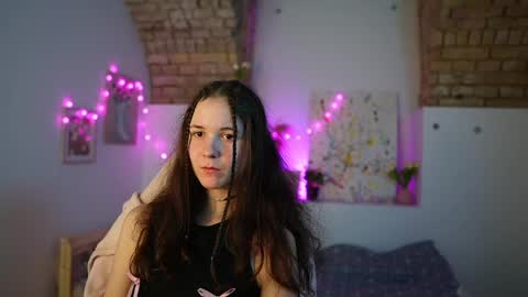 ava taylor18 online show from 01/02/25, 05:39