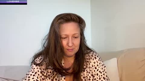 Ava . Support my channel by using my affiliate link to make your account  Thanks  online show from 03/19/26, 04:00