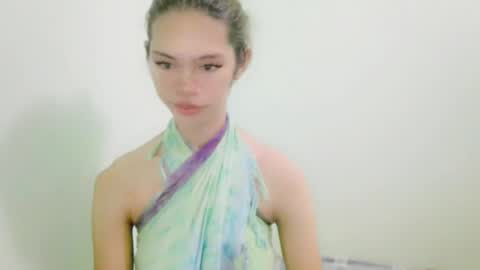 Snapshot of avacadaxcx chatting on 09/11/25, 12:22 avacadaxcx online show from 09/11/25, 12:22