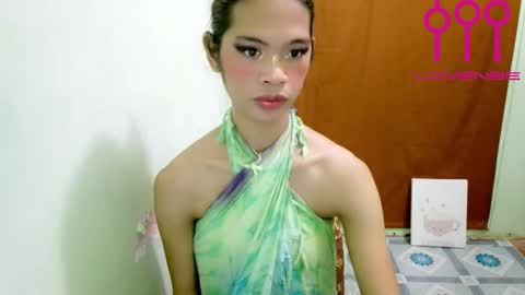 Snapshot of avacadaxcx chatting on 10/16/25, 10:22 avacadaxcx online show from 10/16/25, 10:22