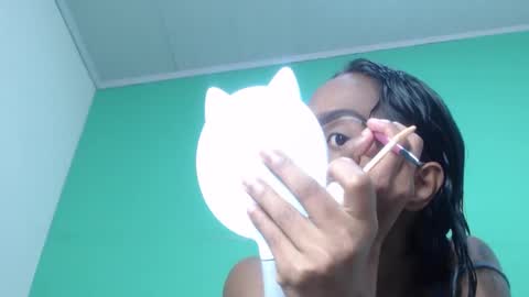 avalericherrycm101 online show from 11/12/25, 02:56