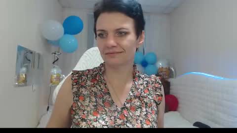 avasaturnian online show from 10/08/25, 12:25