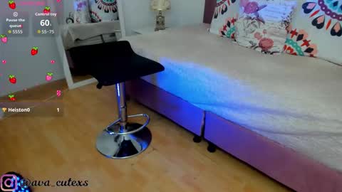 Ava  online show from 11/22/25, 08:30