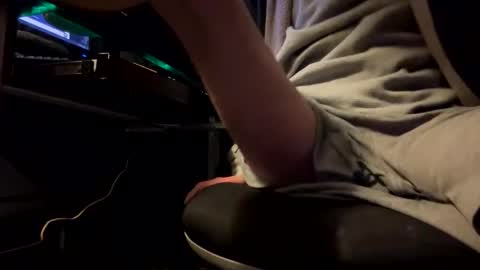 Ordinary7 online show from 11/15/25, 05:42
