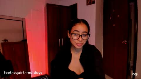 Snapshot of ave_fenix69 chatting on 06/11/26, 02:00 Valery -- online show from 06/11/26, 02:00