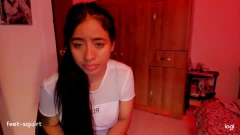 Snapshot of ave_fenix69 chatting on 06/17/26, 03:09 Valery -- online show from 06/17/26, 03:09