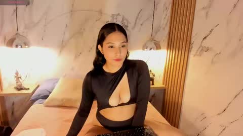 avelynnoe online show from 02/25/25, 11:41