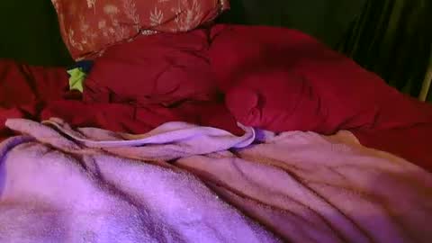 raven blue online show from 09/19/25, 06:37