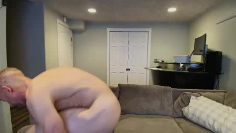 averageandsum online show from 12/04/25, 04:48