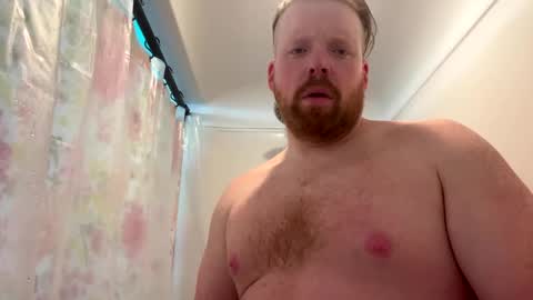 Snapshot of averagedan90 chatting on 12/24/24, 02:22 Dan online show from 12/24/24, 02:22