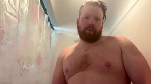 Snapshot of averagedan90 chatting on 01/27/25, 05:04 Dan online show from 01/27/25, 05:04