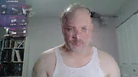 Snapshot of averagegreg chatting on 01/12/25, 12:44 Greg online show from 01/12/25, 12:44