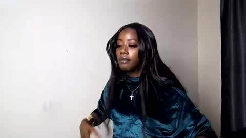 Snapshot of averygoodbadgirl chatting on 06/25/26, 05:12 averygoodbadgirl online show from 06/25/26, 05:12