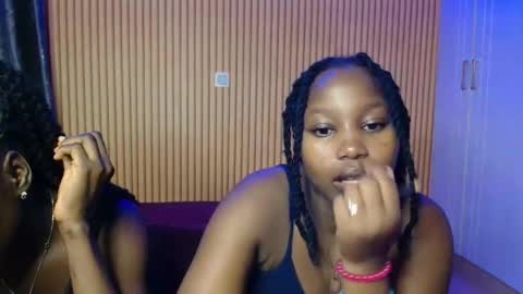 Avian online show from 11/09/25, 03:32