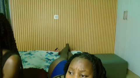 Avian online show from 11/11/25, 04:01