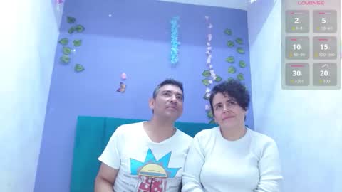 Snapshot of avictoria_and_andrescm chatting on 11/08/25, 06:46 avictoria_and_andrescm online show from 11/08/25, 06:46