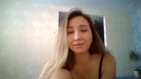 avinelra online show from 04/10/26, 05:45